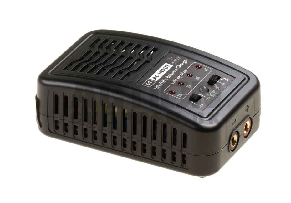 Nimrod - Li-po / Li-Fe balance Oplader 1