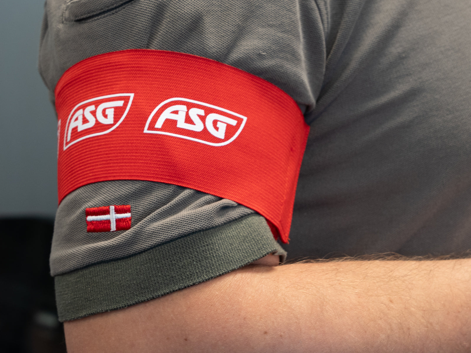 ASG Hold makeringsbånd med Elastisk & velcro, Rød 2