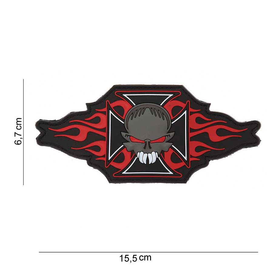 Patch - 3D PVC maltezer kruis skull/flames 1